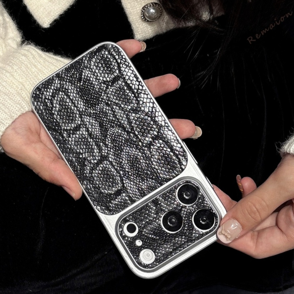 Windows Tablet Accessories - Crocodile Leather Phone Case For iPhone