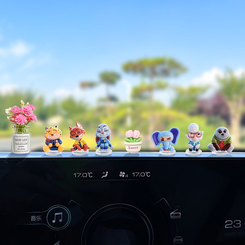Zootopia cartoon car ornament  - Tablet Accessories 리뷰 및 가격